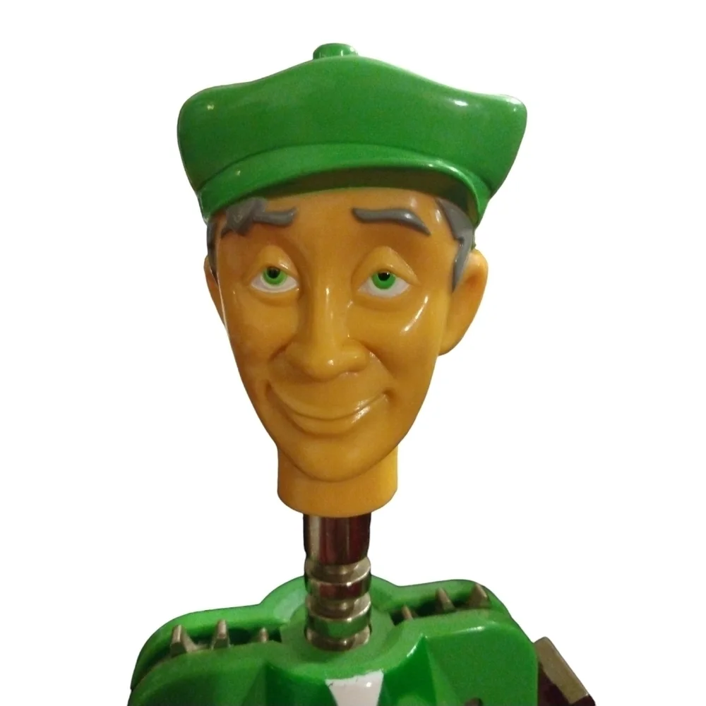 Novelty Golfer Corkscrew Humourous Gift Idea Golf Lovers Functional Unique Fun
